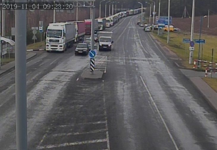 Ситуация на границе с ЕС: выезда ждут более тысячи фур