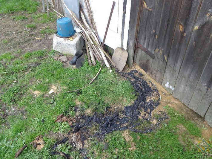 Бобруйчанка хотела сжечь отходы во дворе, но подожгла себя‍