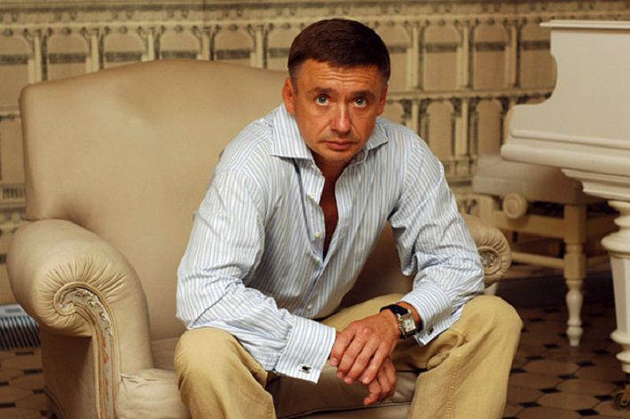 Антон Табаков не общается с Мариной Зудиной после смерти отца: новости ...