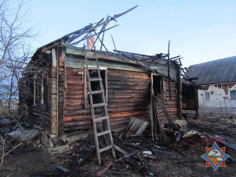 В Витебске два человека погибли на пожаре в частном доме‍