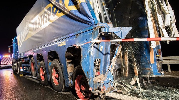 Туристический автобус из Бельгии попал в ДТП в Германии. Есть жертвы‍