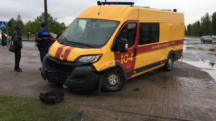 В Могилеве в ДТП с автомобилем газовщиков пострадал 4-летний ребенок