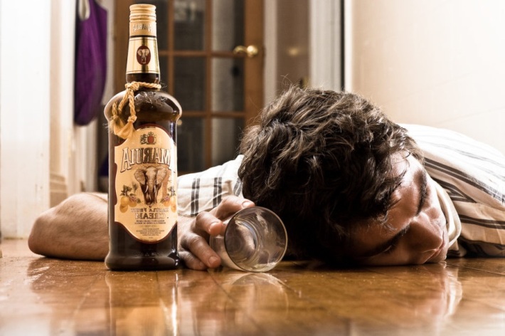 Подраздел 1.1: Признаки алкогольной зависимости