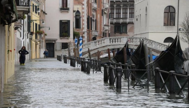 Около 75% территории Венеции затопило из-за шторма