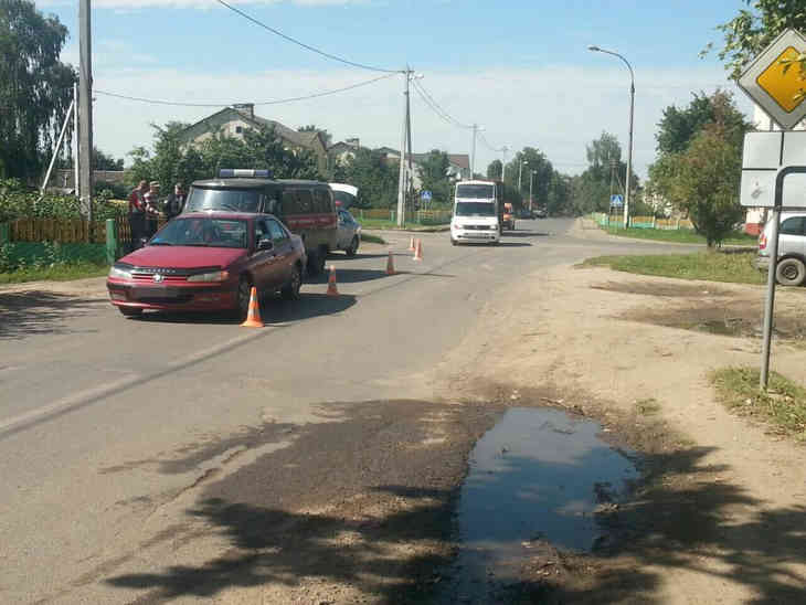 Peugeot сбил 7-летнюю девочку в Минском районе – ребенок в больнице‍