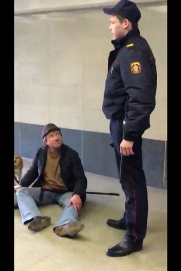 ГУВД Минска проведет проверку по факту инцидента с бездомным в метро