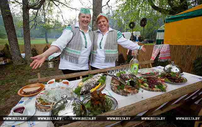 Фестиваль «Царская поляна» прошел в Беловежской пуще