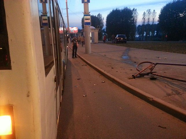В Минске пьяный водитель врезался в троллейбус с пассажирами