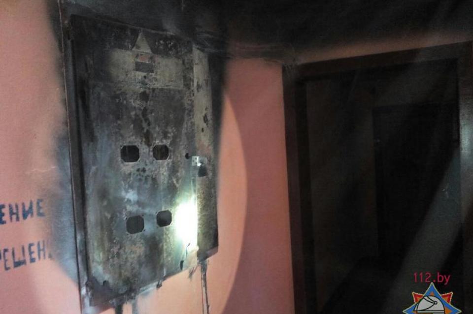 40 квартир в Минске после пожара сутки оставались без электричества