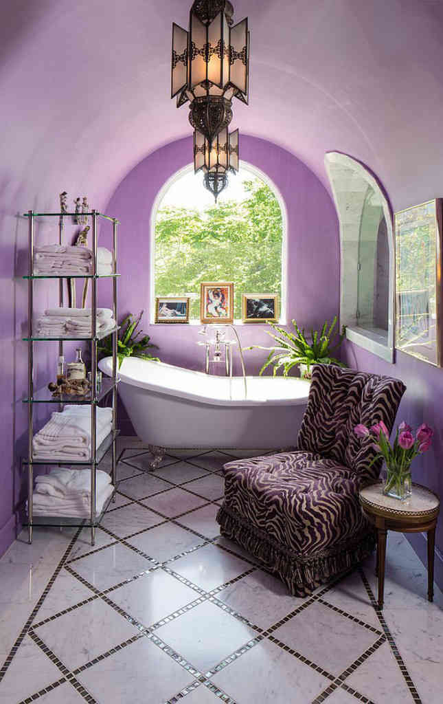 Фиолетовый цвет в дизайне ванной комнаты (ФОТО)