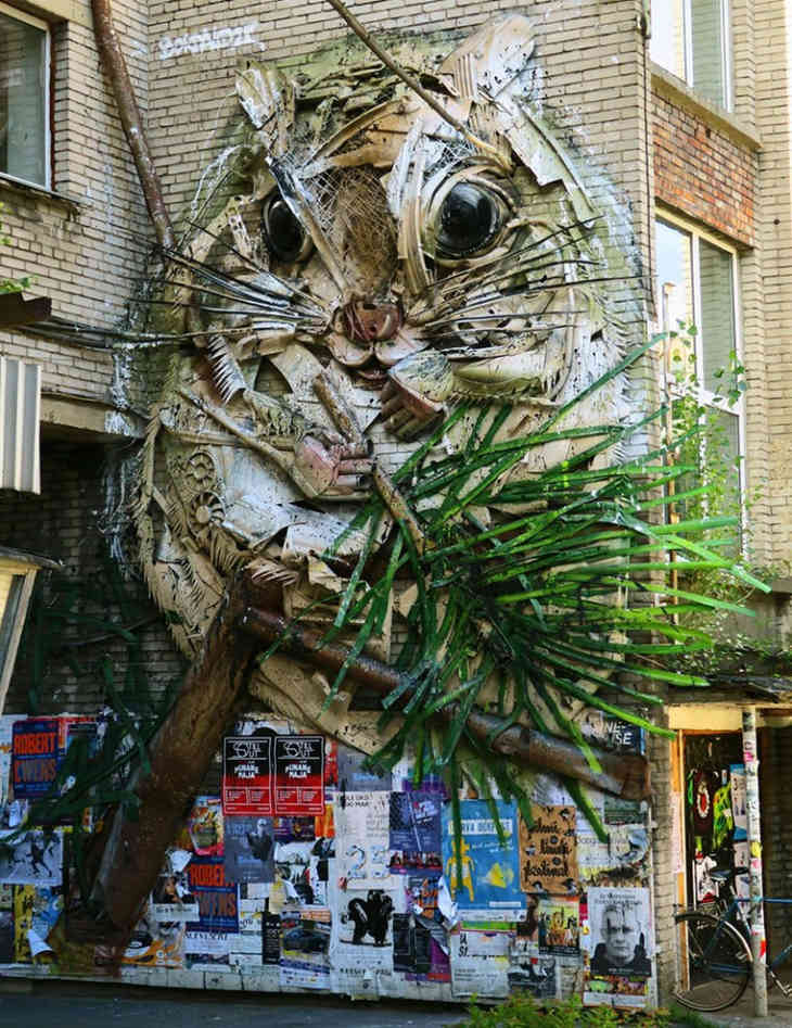 Художник превращает мусор в животных, чтобы напомнить людям о глобальном загрязнении 
