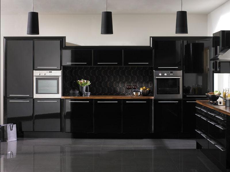 Дизайн черных кухонь
