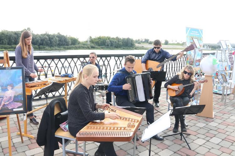 Смотрите, как жители Гомеля сегодня празднуют День города