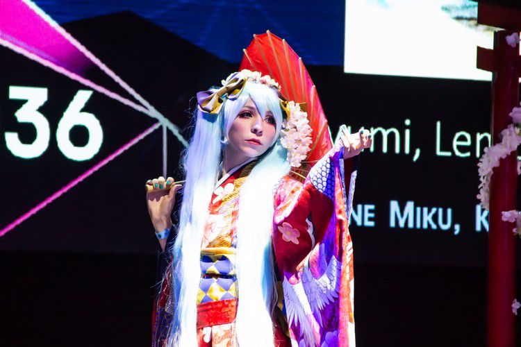 WE-15: Культуры Востока и Запада встретились в Минске