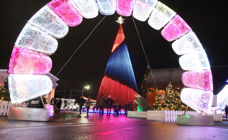 Новогодние украшения