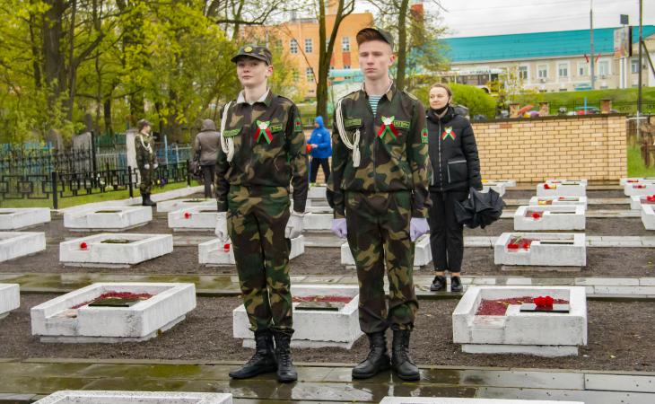 Митинг памяти, Новобелица