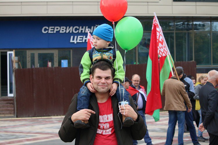 Из Минска в Гомель: прошел 400-километровый автопробег «За единую Беларусь!»