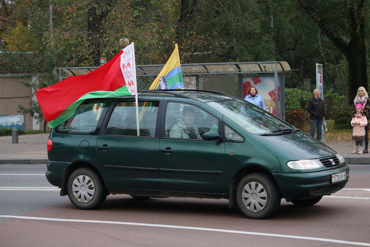 Из Минска в Гомель: прошел 400-километровый автопробег «За единую Беларусь!»