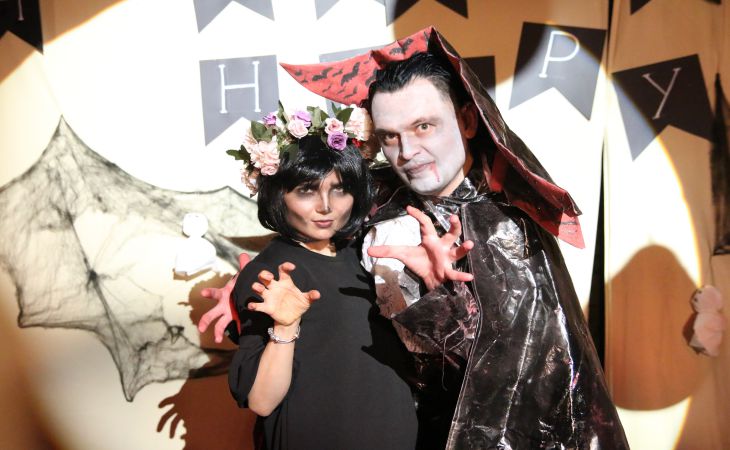 Рыцари, вампиры, байкеры и фаер-шоу: как гомельчане отмечали Хэллоуин