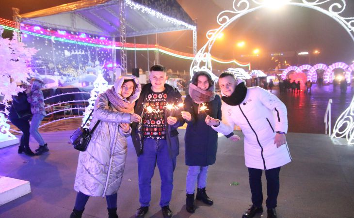 2021 год наконец пришёл. Посмотрели, как его встречали в Гомеле