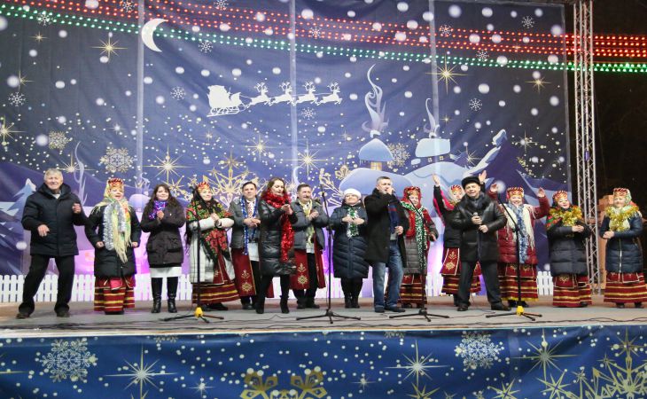 Ночь перед Рождеством в Гомеле. Посмотрели, как это было