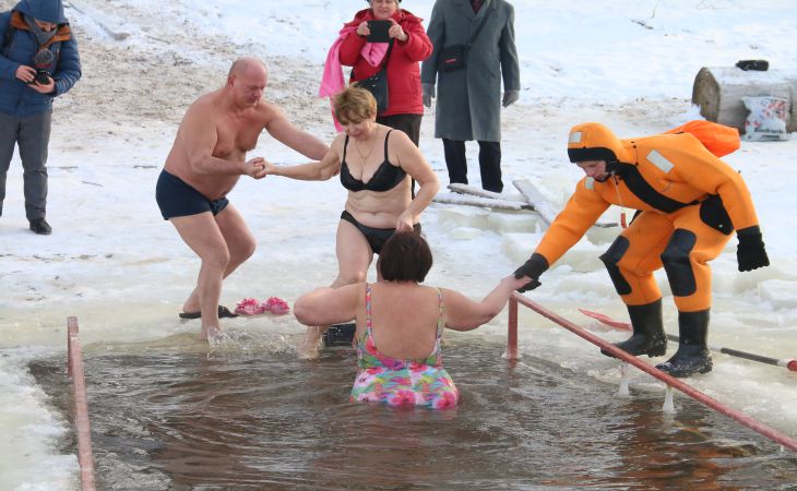 Мороз и солнце - день чудесный. Как в Гомеле праздновали Крещение