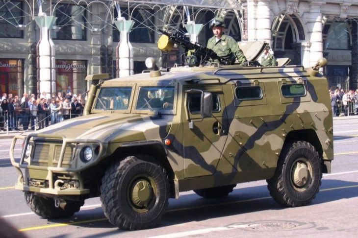 Гражданские версии военных автомобилей Гражданские версии военных автомобилей