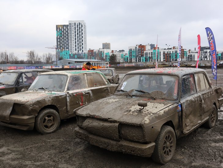 машины грязные