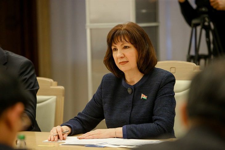 «Чтобы белорусы были уверены, что власть ничего не скрывает»: Лукашенко поручил Кочановой пригласить в Беларусь экспертов ВОЗ.