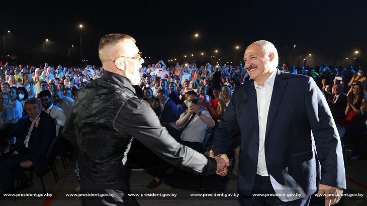 Серега и Лукашенко