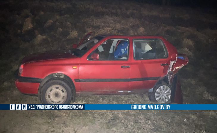 ДТП под Островцом: пьяный бесправник протаранил на трассе попутное авто