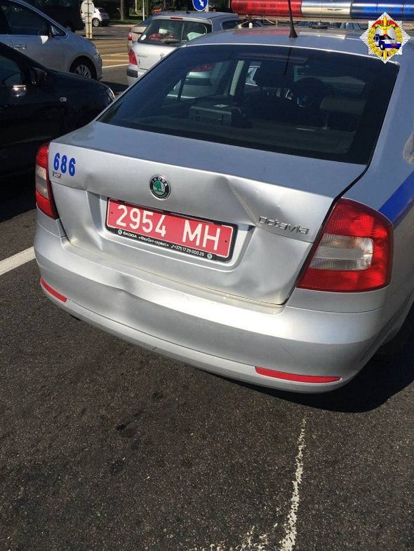 автомобиль