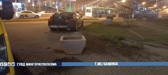 автомобиль