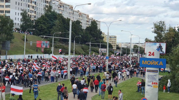 Смотрите, что сегодня происходит в Минске