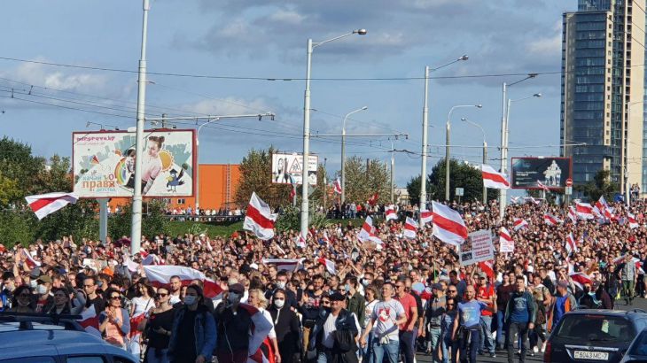 Смотрите, что сегодня происходит в Минске