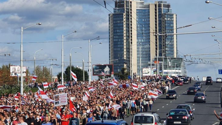 Смотрите, что сегодня происходит в Минске