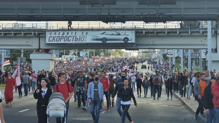 Смотрите, что сегодня происходит в Минске