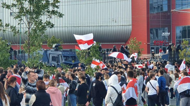 Смотрите, что сегодня происходит в Минске