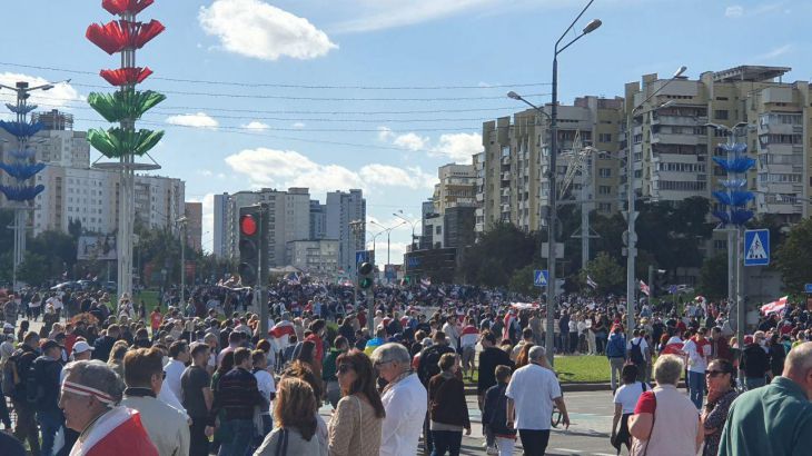 Смотрите, что сегодня происходит в Минске