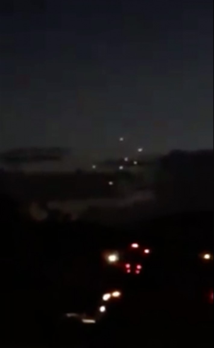 Инопланетный флот из 10 НЛО сфотографировали в небе над Майами
