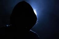 В Минске в лицо женщинам мужчина распылял слезоточивый газ