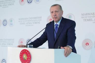 Эрдоган посоветовал Макрону провериться у врача «на предмет смерти мозга»