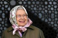 Королева Елизавета отказалась от использования натурального меха