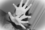 Привязал к стулу и избивал в течение часа. Преподавателя, который убил студентку, заподозрили в избиении еще одной девушки