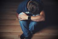 5 фраз, которые нельзя говорить человеку с депрессией