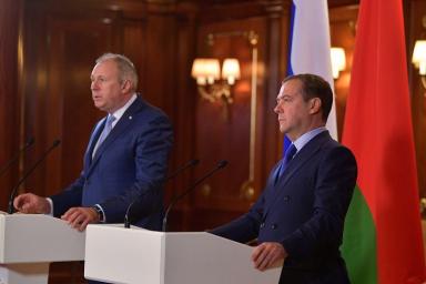 Медведев призвал «понизить градус риторики» в дискуссии об интеграции Беларуси и России