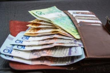 Узнали, могут ли юристы в Беларуси зарабатывать свыше 800 рублей