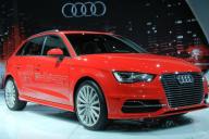 автомобиль Audi на выставке