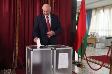 Лукашенко раскрыл некоторые подробности своего выбора: Вы поймете, за кого я голосовал
