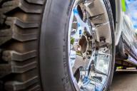 Автомобилистов решили обложить новой податью: теперь за шипованную резину